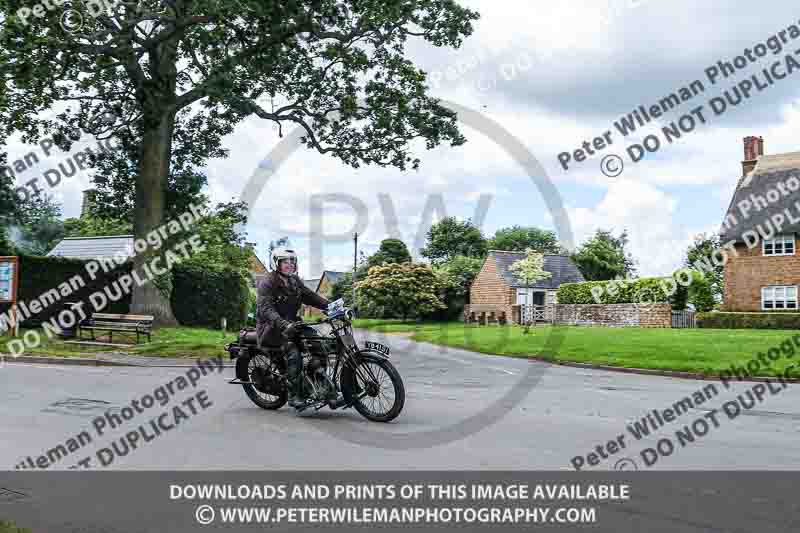 Vintage motorcycle club;eventdigitalimages;no limits trackdays;peter wileman photography;vintage motocycles;vmcc banbury run photographs